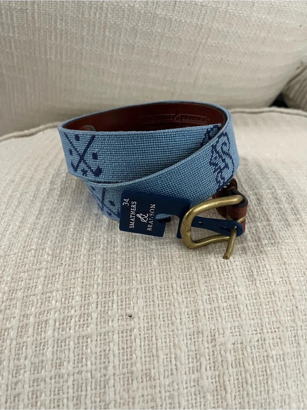 Smathers & Branson Golf Crossed Clubs Needlepoint Belt Light Blue Size 34